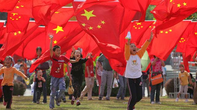 云南曲靖：寒潮来袭 全力做好电力保供（组图）