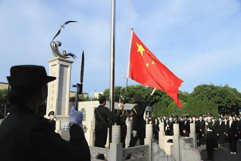 春节将至,一加12为你的节日增添无限精彩